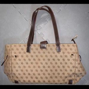 Dooney & Bourke Tote Bag